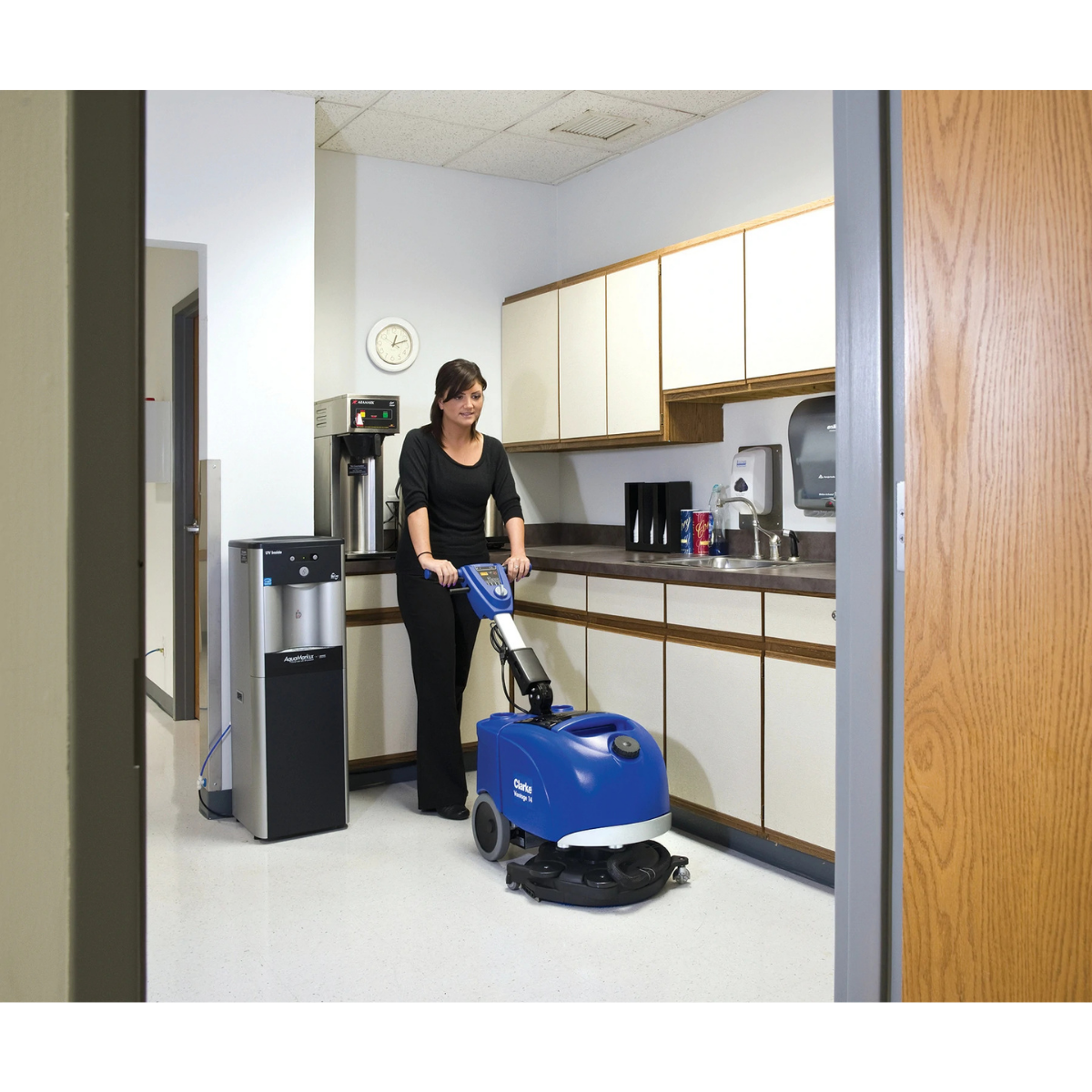 Clarke Vantage 14 Battery-Operated Micro Floor Scrubber